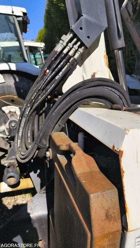 Trator Lot Renault - Tracteur ergos 446 Roto 209 - 2009 et FAUCHEUSE NOREMAT VISIOBRA: foto 12