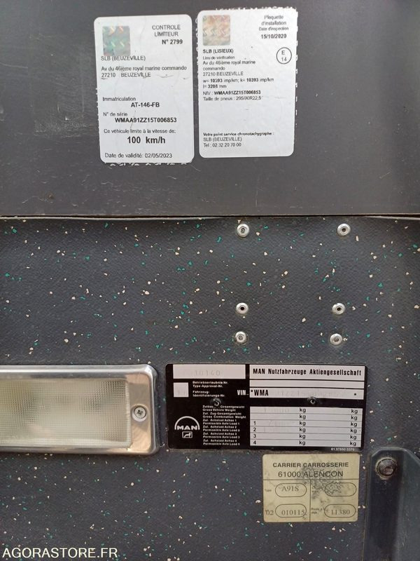 MAN Concept 411333 kms 2005 - Autocarro escolar: foto 4 MAN Concept 411333 kms 2005 - Autocarro escolar: foto 4