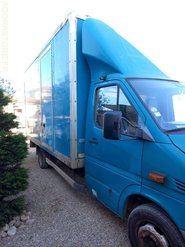 MERCEDES 411 SPRINTER - Furgão: foto 2 MERCEDES 411 SPRINTER - Furgão: foto 2