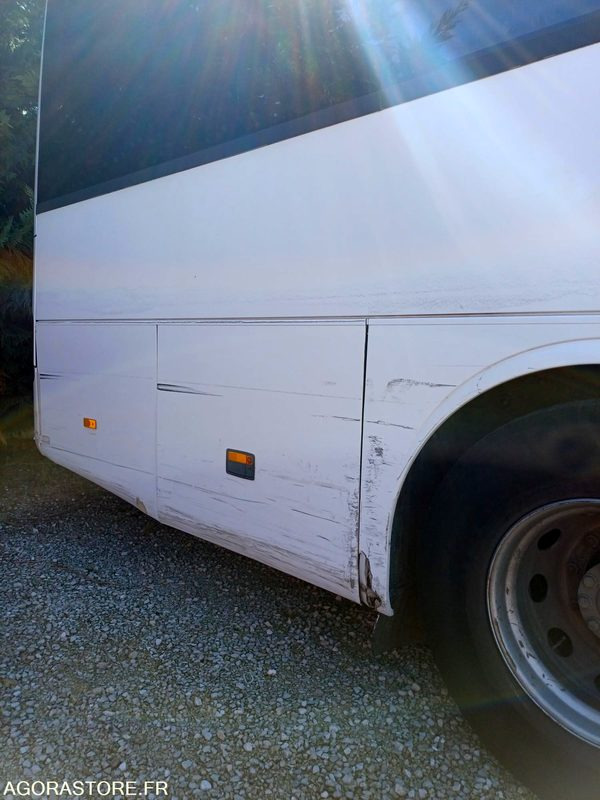 MERCEDES BENZ INTOURO 21889 (6110) MEC 30/12/2009 292975 KM AJ-755-CX - Autocarro escolar: foto 5 MERCEDES BENZ INTOURO 21889 (6110) MEC 30/12/2009 292975 KM AJ-755-CX - Autocarro escolar: foto 5