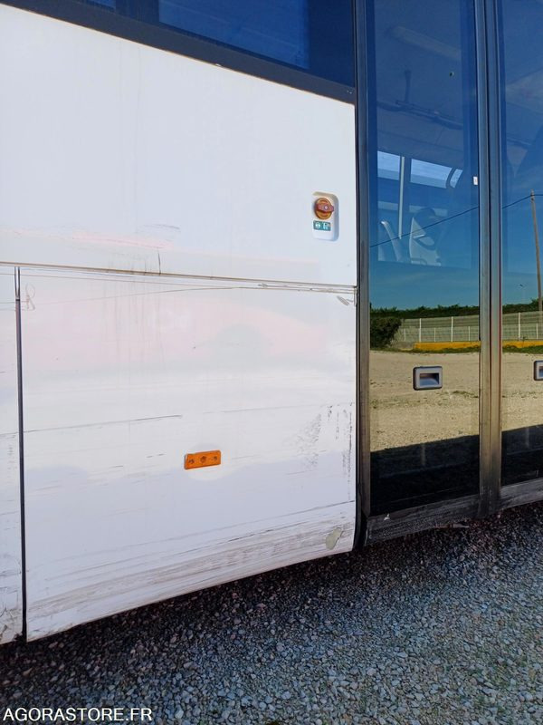 MERCEDES BENZ INTOURO 21889 (6110) MEC 30/12/2009 292975 KM AJ-755-CX - Autocarro escolar: foto 4 MERCEDES BENZ INTOURO 21889 (6110) MEC 30/12/2009 292975 KM AJ-755-CX - Autocarro escolar: foto 4