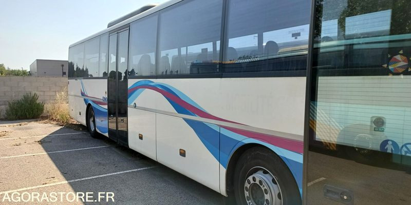 MERCEDES INTOURO N°093029 - Minibus, Furgão de passageiros: foto 4 MERCEDES INTOURO N°093029 - Minibus, Furgão de passageiros: foto 4