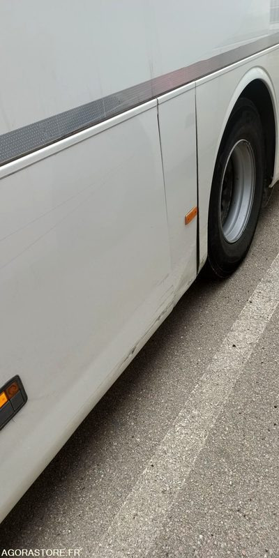 MERCEDES INTOURO N°093361 - Autocarro escolar: foto 4 MERCEDES INTOURO N°093361 - Autocarro escolar: foto 4