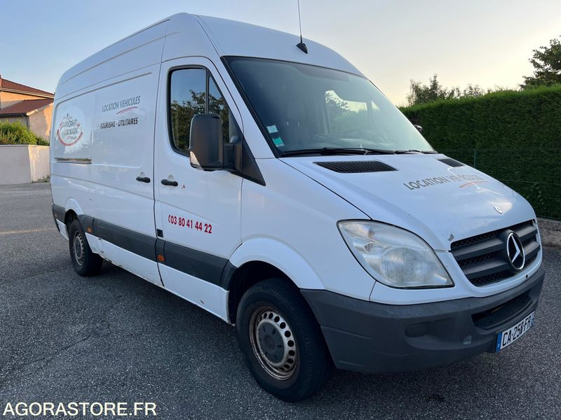 MERCEDES SPRINTER - 2007 / 182 000 KM - Furgão: foto 3 MERCEDES SPRINTER - 2007 / 182 000 KM - Furgão: foto 3