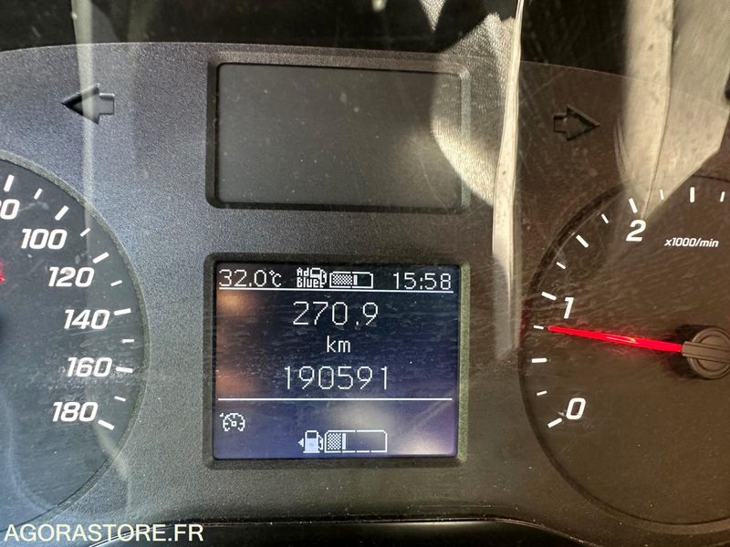 MERCEDES SPRINTER 20M3 - HAYON 514 CDI - 190000 KM - 2019 - Furgão: foto 5 MERCEDES SPRINTER 20M3 - HAYON 514 CDI - 190000 KM - 2019 - Furgão: foto 5