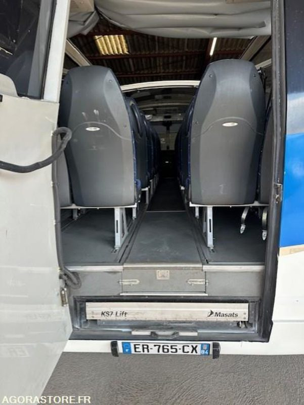 MINICARS IVECO BUS DAILY TOURYS 25397 MEC 2017 KM 239000 ER-765-CX - Minibus, Furgão de passageiros: foto 4 MINICARS IVECO BUS DAILY TOURYS 25397 MEC 2017 KM 239000 ER-765-CX - Minibus, Furgão de passageiros: foto 4
