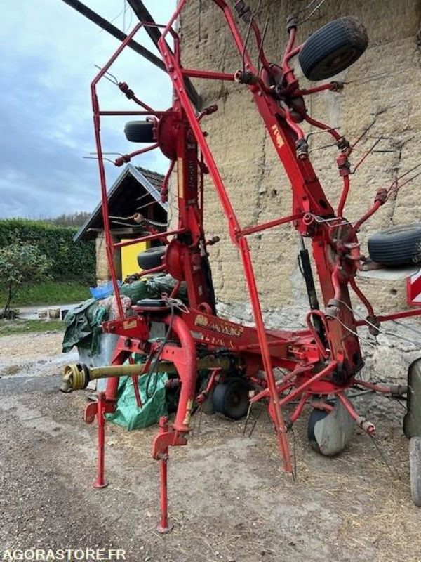 FANEUR NIEMEYER HR67.5DH - 2004 - Máquina agrícola: foto 1 FANEUR NIEMEYER HR67.5DH - 2004 - Máquina agrícola: foto 1