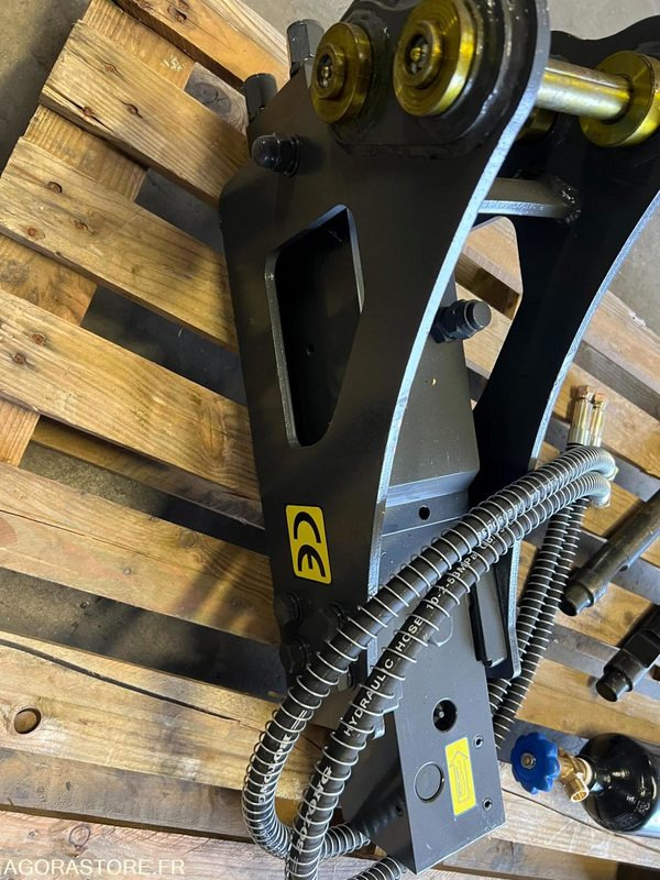 Marteaux hydraulique BRH pour mini pelle 800/1200 kg. - Escavadeira: foto 2 Marteaux hydraulique BRH pour mini pelle 800/1200 kg. - Escavadeira: foto 2