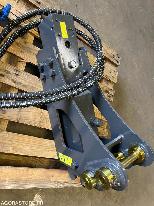 Marteaux hydraulique BRH pour mini pelle 800/1200 kg. - Escavadeira: foto 1 Marteaux hydraulique BRH pour mini pelle 800/1200 kg. - Escavadeira: foto 1