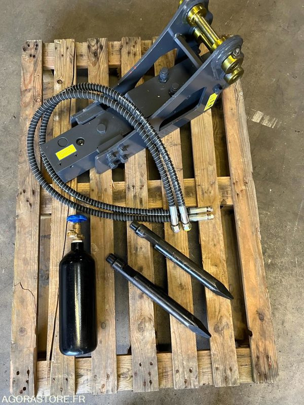 Marteaux hydraulique BRH pour mini pelle 800/1200 kg. - Escavadeira: foto 4 Marteaux hydraulique BRH pour mini pelle 800/1200 kg. - Escavadeira: foto 4