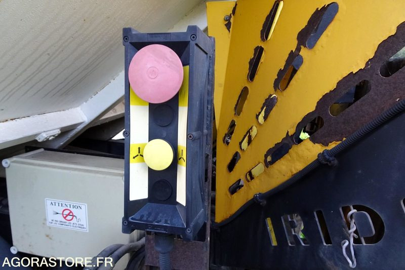 Caminhão de lixo Mitsubishi Fuso: foto 16 Caminhão de lixo Mitsubishi Fuso: foto 16