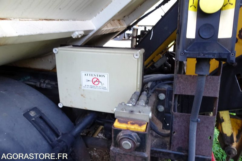 Caminhão de lixo Mitsubishi Fuso: foto 15 Caminhão de lixo Mitsubishi Fuso: foto 15