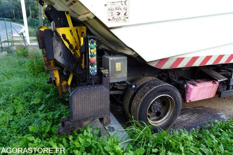 Caminhão de lixo Mitsubishi Fuso: foto 10 Caminhão de lixo Mitsubishi Fuso: foto 10