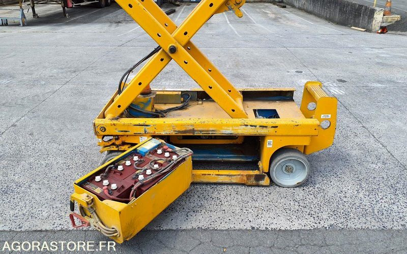 Nacelle electrique à ciseaux 7 m GENIE GS1930 - Plataforma aérea: foto 4 Nacelle electrique à ciseaux 7 m GENIE GS1930 - Plataforma aérea: foto 4