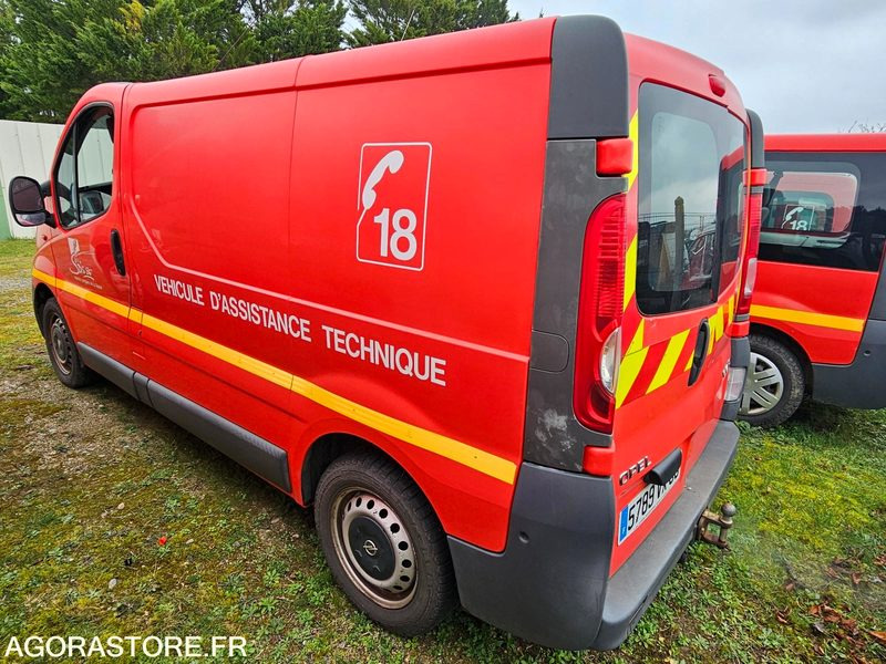 OPEL VIVARO 246157kms 2008 - 5789VX86 - Furgão: foto 4 OPEL VIVARO 246157kms 2008 - 5789VX86 - Furgão: foto 4