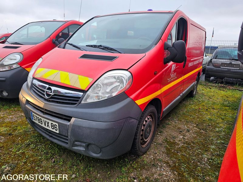 OPEL VIVARO 246157kms 2008 - 5789VX86 - Furgão: foto 1 OPEL VIVARO 246157kms 2008 - 5789VX86 - Furgão: foto 1