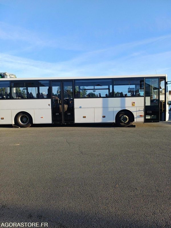 CAR - MERCEDES INTOURO - 13665(4090) - MEC 2009 478466KM AC-410-DG - Ônibus: foto 2 CAR - MERCEDES INTOURO - 13665(4090) - MEC 2009 478466KM AC-410-DG - Ônibus: foto 2