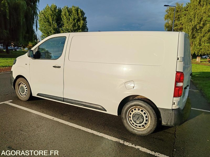 Opel vivaro - 73000km - 2021 - Furgão compacto: foto 4 Opel vivaro - 73000km - 2021 - Furgão compacto: foto 4