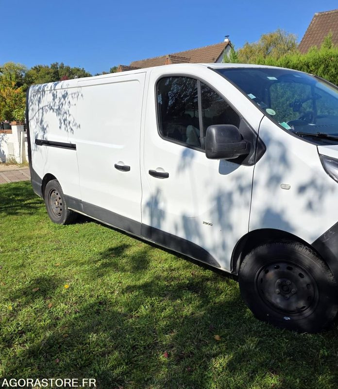 Opel vivaro B L2H1 fourgon 1.6 dci 3 places pack clim -roulant - Furgão: foto 5 Opel vivaro B L2H1 fourgon 1.6 dci 3 places pack clim -roulant - Furgão: foto 5