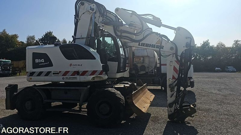 PELLE A PNEUS LIEBHERR A914 C - 2014 - 11608H (MT436) - Escavadeira: foto 4 PELLE A PNEUS LIEBHERR A914 C - 2014 - 11608H (MT436) - Escavadeira: foto 4