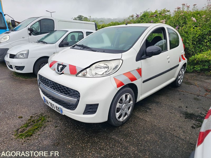 PEUGEOT 107 - 2011 - 173474km - BW161AX - Automóvel: foto 1 PEUGEOT 107 - 2011 - 173474km - BW161AX - Automóvel: foto 1