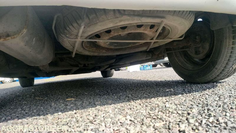 Automóvel PEUGEOT 206  - 2005 - 142613kms: foto 12