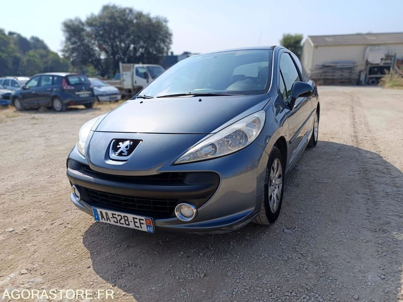 PEUGEOT 207 - 2009 - 235700KMS - Automóvel: foto 1 PEUGEOT 207 - 2009 - 235700KMS - Automóvel: foto 1