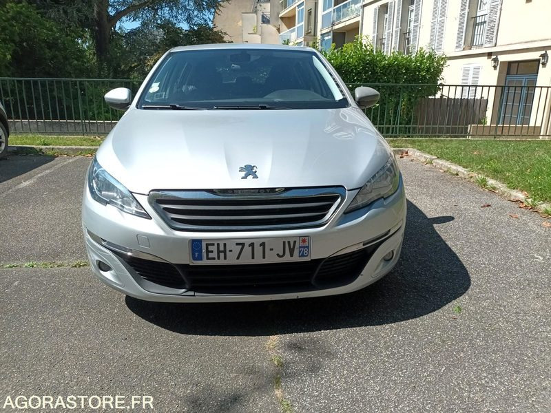 PEUGEOT 308 1.6 HDI - EH-711-JV - Automóvel: foto 3 PEUGEOT 308 1.6 HDI - EH-711-JV - Automóvel: foto 3