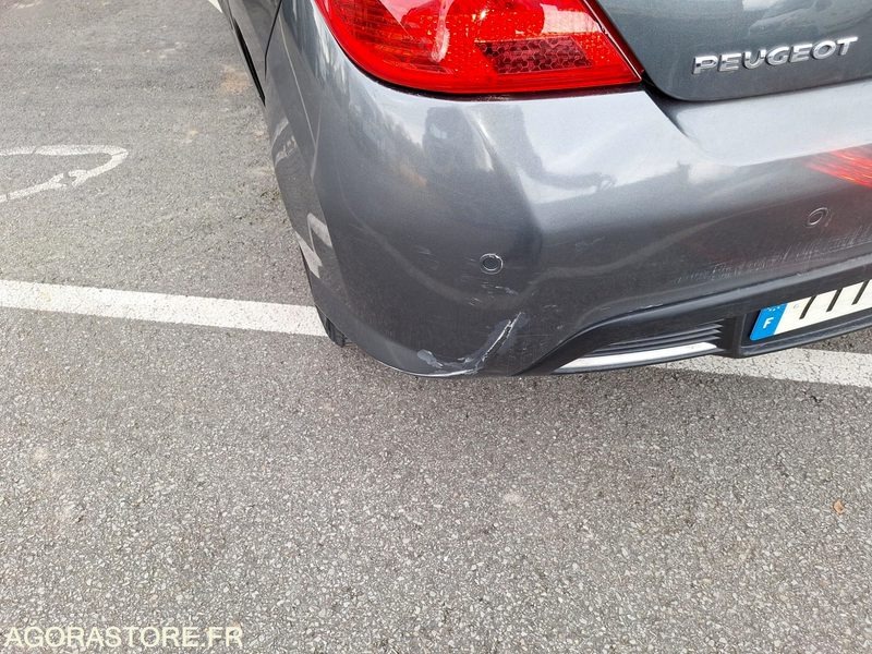 PEUGEOT 308 _ 5 places _ Diesel - Automóvel: foto 4 PEUGEOT 308 _ 5 places _ Diesel - Automóvel: foto 4