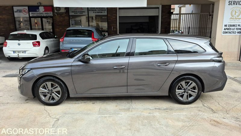 PEUGEOT 308 III (P5) SW 1.5 BlueHDi 16V S&S 130 cv Boîte automatique pas TVA - Carrinha: foto 2 PEUGEOT 308 III (P5) SW 1.5 BlueHDi 16V S&S 130 cv Boîte automatique pas TVA - Carrinha: foto 2