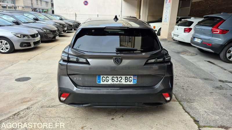 PEUGEOT 308 III (P5) SW 1.5 BlueHDi 16V S&S 130 cv Boîte automatique pas TVA - Carrinha: foto 3 PEUGEOT 308 III (P5) SW 1.5 BlueHDi 16V S&S 130 cv Boîte automatique pas TVA - Carrinha: foto 3