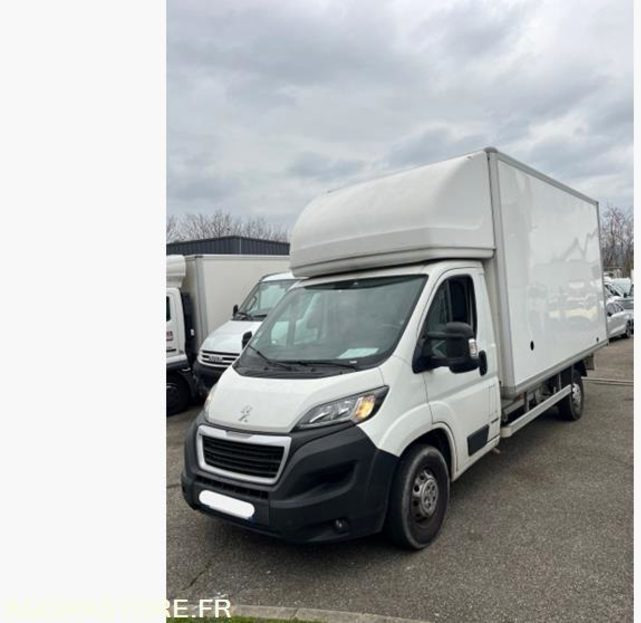 PEUGEOT BOXER CAISSE 20M3 130CV - 2019 - 147 000km - Furgão: foto 2 PEUGEOT BOXER CAISSE 20M3 130CV - 2019 - 147 000km - Furgão: foto 2