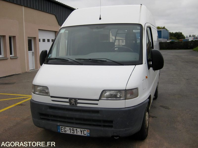 PEUGEOT BOXER - Furgão: foto 1 PEUGEOT BOXER - Furgão: foto 1
