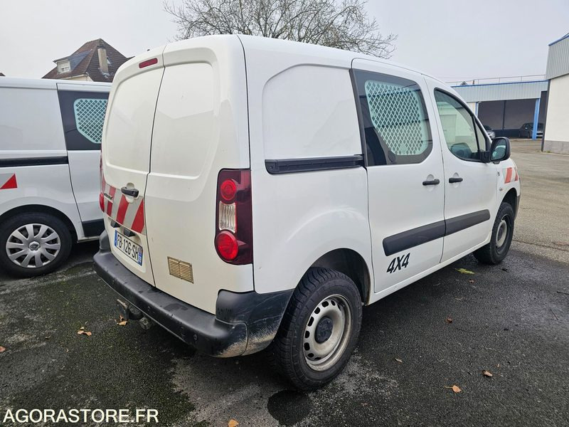 PEUGEOT PARTNER - 2018 - 189946KM - FB126SH - Furgão compacto: foto 3 PEUGEOT PARTNER - 2018 - 189946KM - FB126SH - Furgão compacto: foto 3