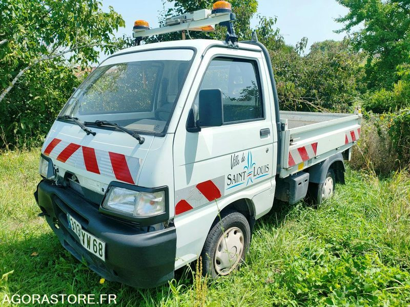 PIAGGIO PORTER - Carrinha basculante: foto 3 PIAGGIO PORTER - Carrinha basculante: foto 3