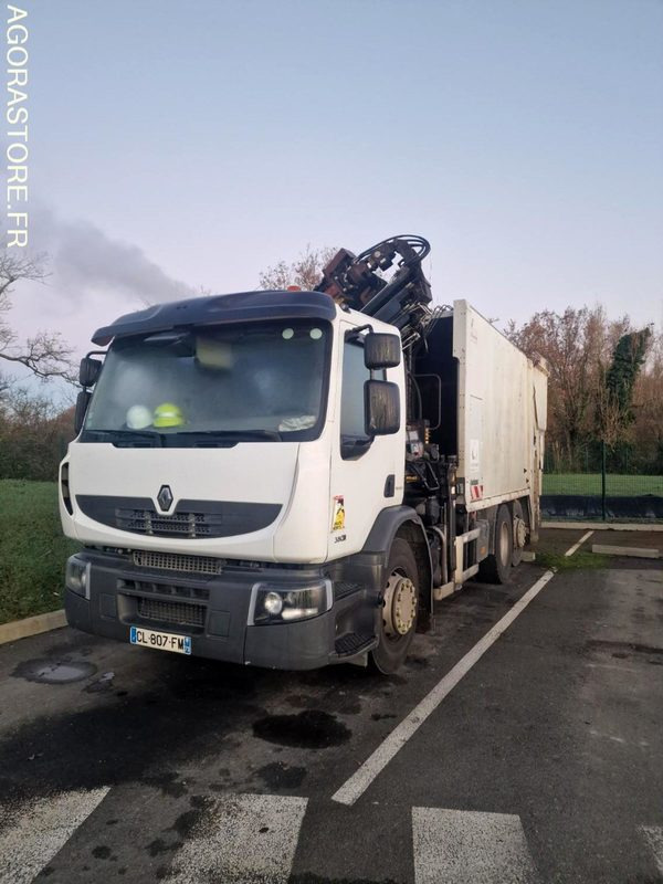 *PLUS DISPO* RENAULT - PREMIUM 380DXI - 2012 / 253 640 KM - Caminhão de lixo: foto 2 *PLUS DISPO* RENAULT - PREMIUM 380DXI - 2012 / 253 640 KM - Caminhão de lixo: foto 2