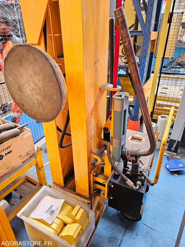 PORTIQUE DE LEVAGE KREMER - 389132 / 389133 - Guindaste de pórtico: foto 4 PORTIQUE DE LEVAGE KREMER - 389132 / 389133 - Guindaste de pórtico: foto 4