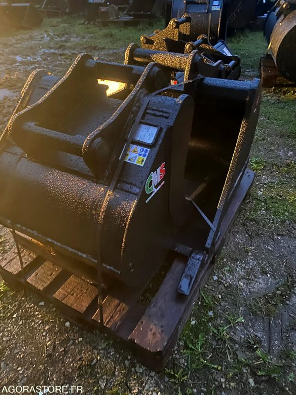 1 Godet 800mm CR70 NEUF - Peça de reposição para Máquina de construção: foto 4 1 Godet 800mm CR70 NEUF - Peça de reposição para Máquina de construção: foto 4