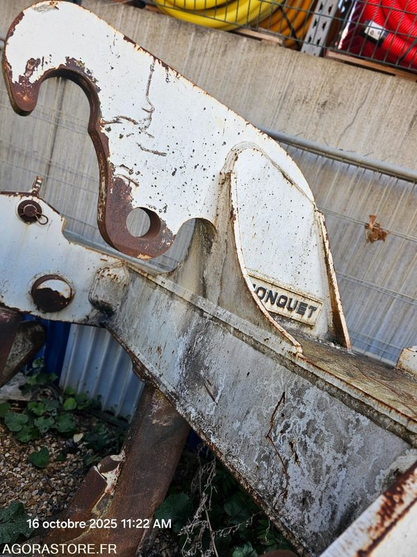 Charue pour Bull 40t Caterpillar D7E - Peça de reposição para Máquina de construção: foto 3 Charue pour Bull 40t Caterpillar D7E - Peça de reposição para Máquina de construção: foto 3