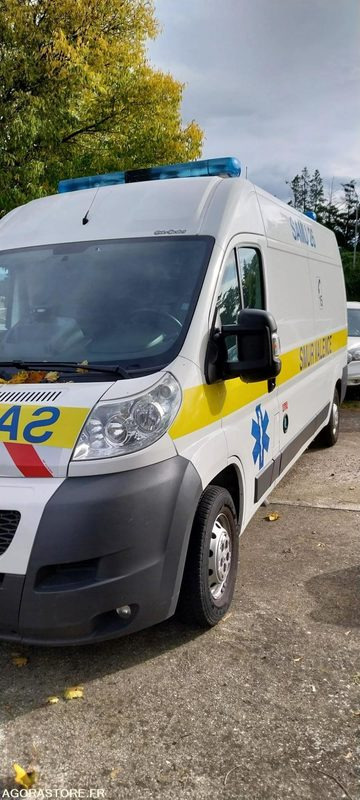 Peugeot BOXER, 3L HDI, 2012, 329317 kms, moteur 63435kms - Ambulância: foto 3 Peugeot BOXER, 3L HDI, 2012, 329317 kms, moteur 63435kms - Ambulância: foto 3