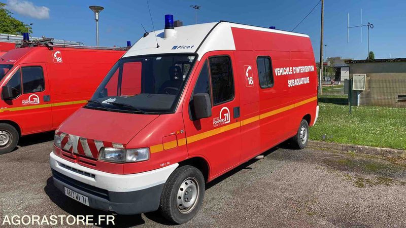 Peugeot - Boxer - 1996 - 80594KMS - 4813WA71 - Furgão: foto 1 Peugeot - Boxer - 1996 - 80594KMS - 4813WA71 - Furgão: foto 1