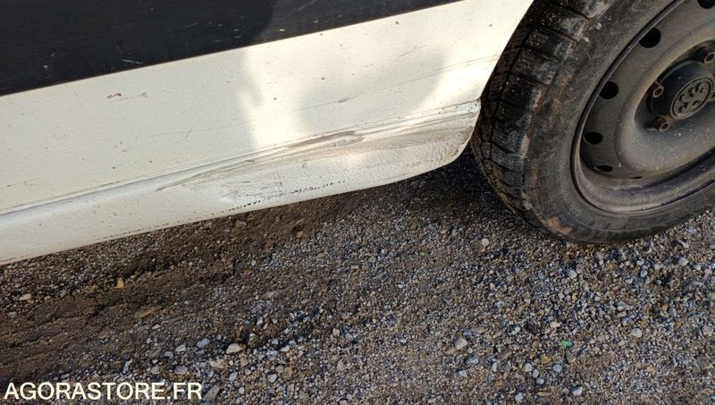 Peugeot Partner - 2004 - 149295km - Furgão compacto: foto 3 Peugeot Partner - 2004 - 149295km - Furgão compacto: foto 3