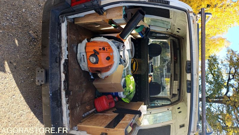 Peugeot Partner - 2004 - 149295km - Furgão compacto: foto 5 Peugeot Partner - 2004 - 149295km - Furgão compacto: foto 5