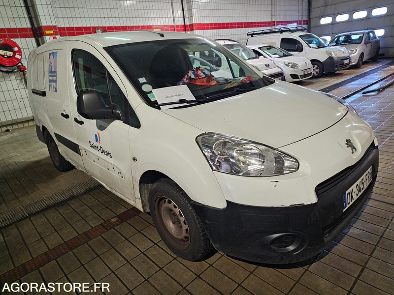 Peugeot Partner - 2014 - 61762kms - DK 345 FR - Furgão compacto: foto 3 Peugeot Partner - 2014 - 61762kms - DK 345 FR - Furgão compacto: foto 3