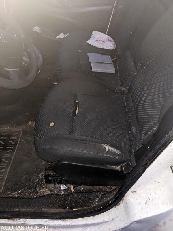 Peugeot Partner - Furgão compacto: foto 5 Peugeot Partner - Furgão compacto: foto 5