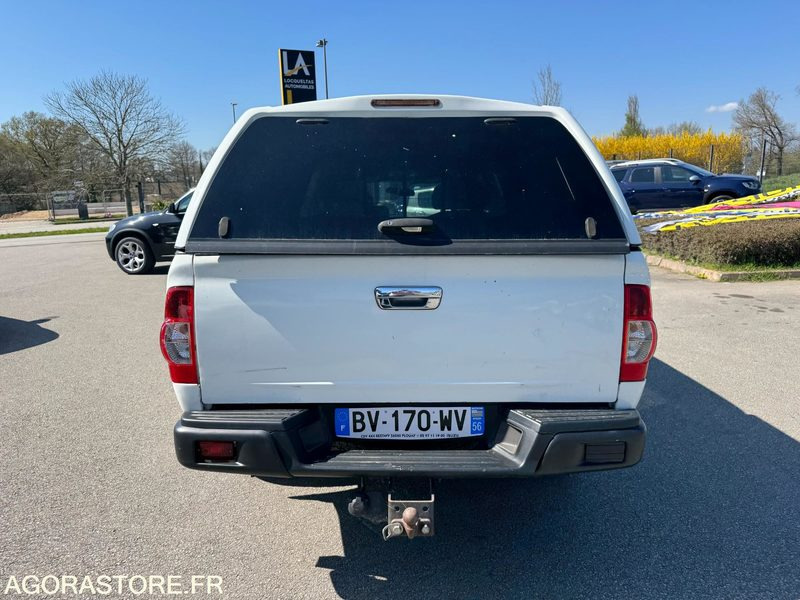 Pick-up ISUZU Dmax - 2011 - 147 383km - Pick-up: foto 4 Pick-up ISUZU Dmax - 2011 - 147 383km - Pick-up: foto 4