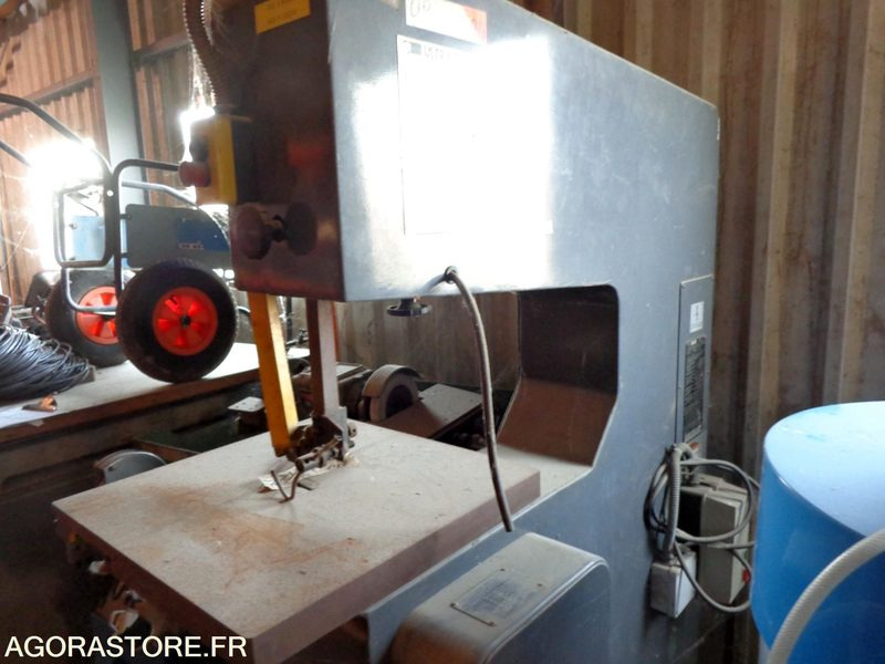 RARE SCIE a ruban verticale a métaux ULTRA - Serra de fita para metal: foto 1 RARE SCIE a ruban verticale a métaux ULTRA - Serra de fita para metal: foto 1