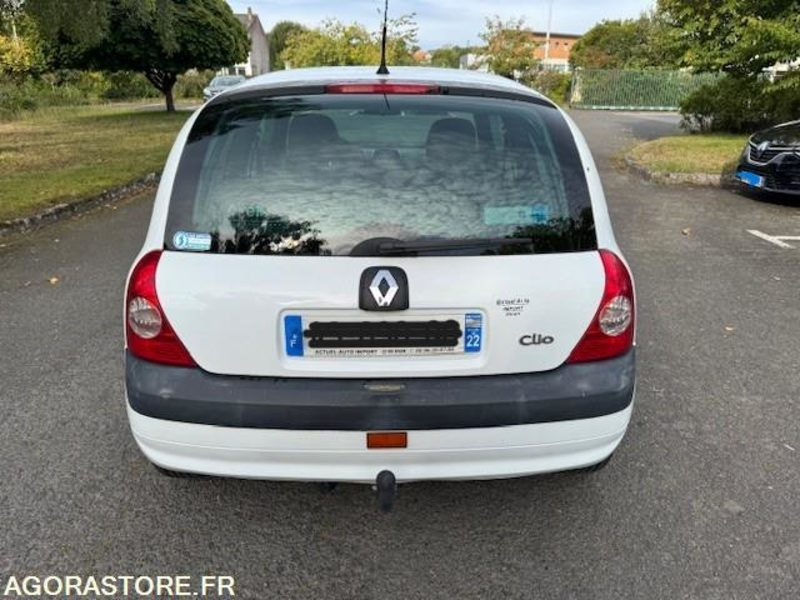 RENAULT CLIO SOCIETE - Automóvel: foto 3 RENAULT CLIO SOCIETE - Automóvel: foto 3