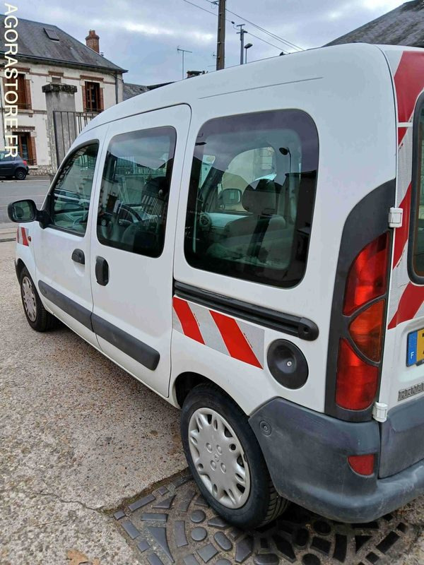 RENAULT KANGOO 1.2 - Automóvel: foto 3 RENAULT KANGOO 1.2 - Automóvel: foto 3