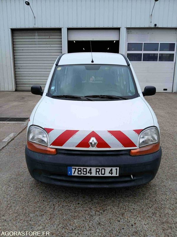 RENAULT KANGOO 1.2 - Automóvel: foto 1 RENAULT KANGOO 1.2 - Automóvel: foto 1